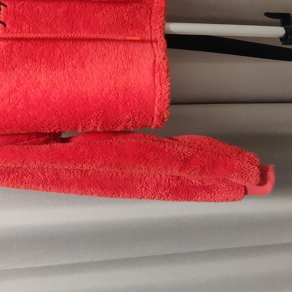 Fluffy "naughty" hoodie - Picture 2 of 8